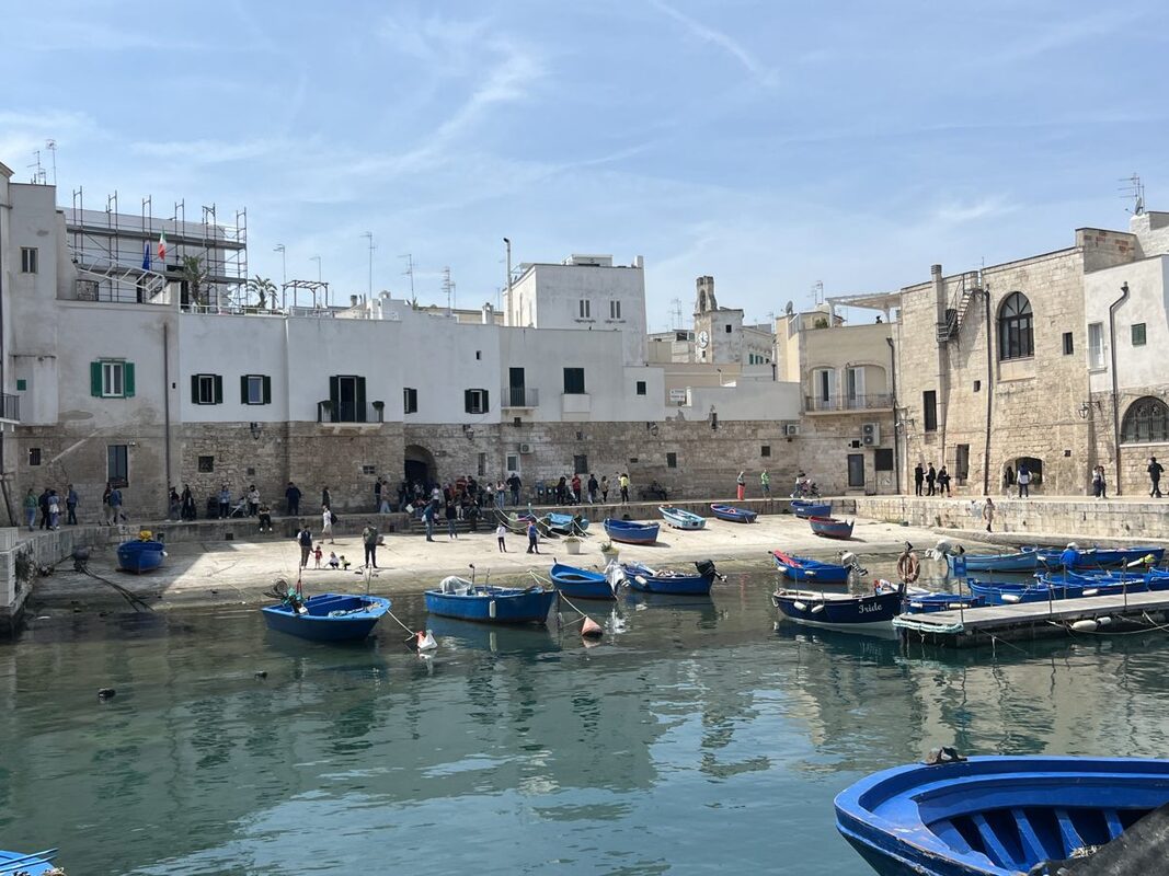 Radfahren bei Monopoli in Apulien